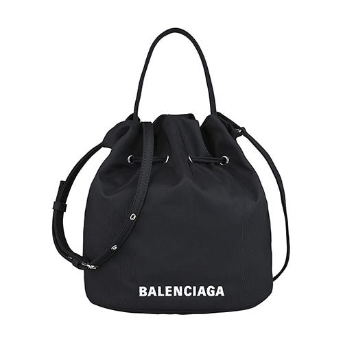 【BALENCIAGA】 Wheel 針繡LOGO尼龍束帶式斜背兩用水桶包(黑)