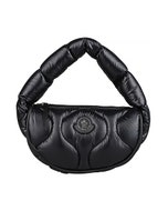 【MONCLER】DELILAH 橡膠LOGO蓬鬆尼龍絎縫造型小型手提水餃包(黑)