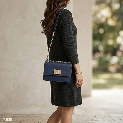 【FURLA】1927金屬拱門LOGO設計防刮皮革搭金鏈帶旋鈕式斜背方包(迷你/地中海深藍)